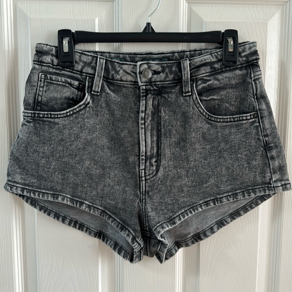 Wild Fable black denim shorts size 8
